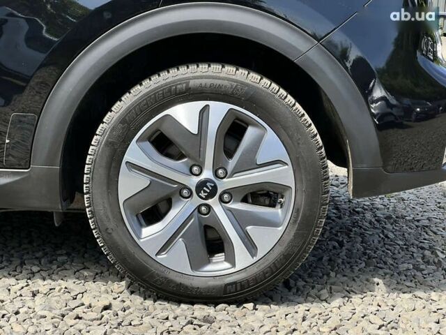Кіа Niro, об'ємом двигуна 0 л та пробігом 112 тис. км за 17715 $, фото 19 на Automoto.ua