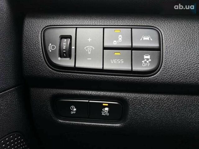 Киа Niro, объемом двигателя 0 л и пробегом 127 тыс. км за 18200 $, фото 28 на Automoto.ua