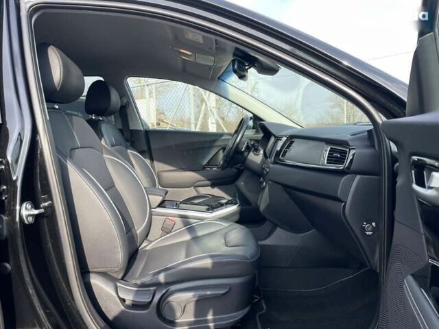 Киа Niro, объемом двигателя 0 л и пробегом 136 тыс. км за 17400 $, фото 24 на Automoto.ua