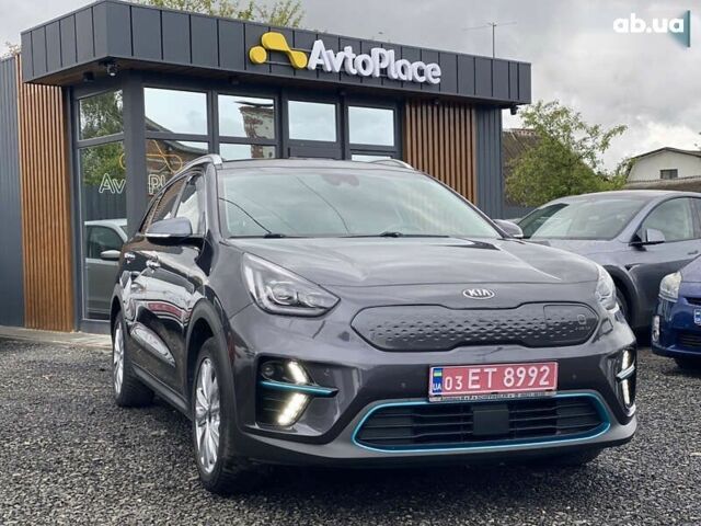 Киа Niro 2019 в Луцке на Automoto.ua Киа Niro, объемом двигателя 0 л и пробегом 119 тыс. км за 17950 $, фото 9 на Automoto.ua