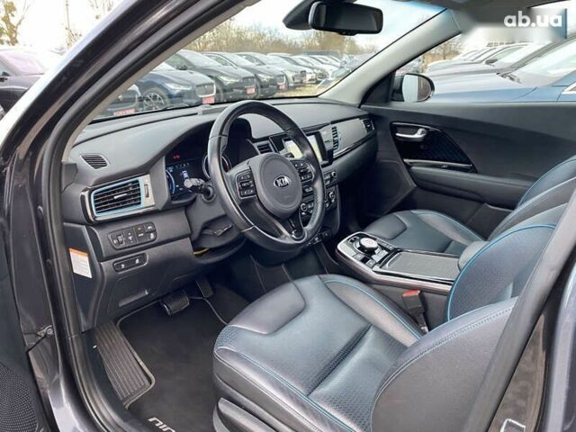 Киа Niro, объемом двигателя 0 л и пробегом 79 тыс. км за 18200 $, фото 1 на Automoto.ua