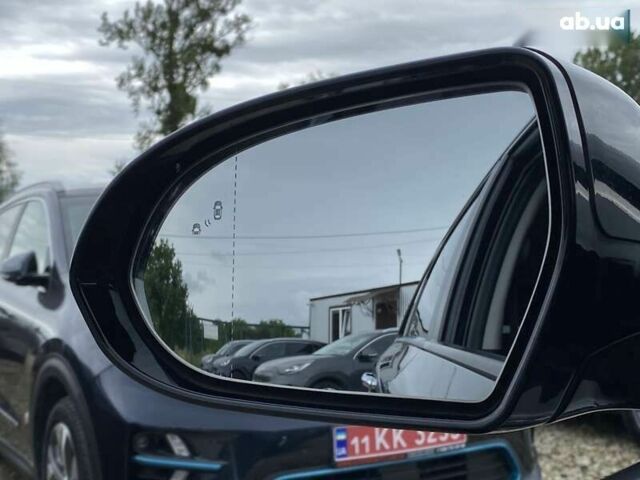 Киа Niro, объемом двигателя 0 л и пробегом 127 тыс. км за 18200 $, фото 8 на Automoto.ua