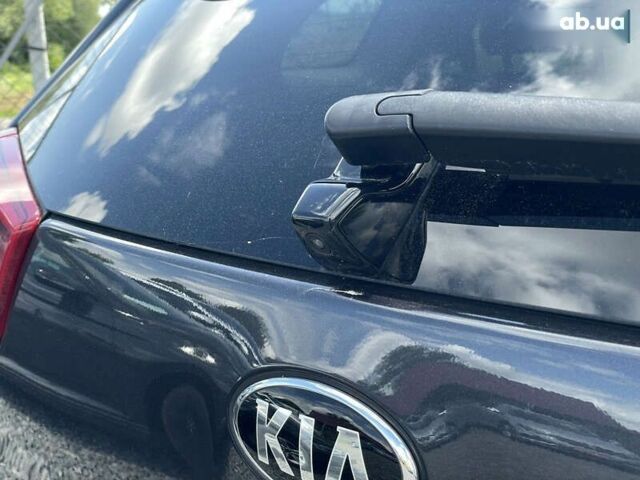 Киа Niro, объемом двигателя 0 л и пробегом 122 тыс. км за 18200 $, фото 8 на Automoto.ua