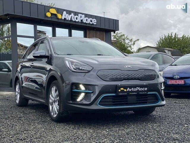 Киа Niro 2019 в Луцке на Automoto.ua Киа Niro, объемом двигателя 0 л и пробегом 119 тыс. км за 17950 $, фото 12 на Automoto.ua