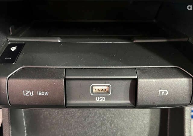 Киа Niro 2019 в Львове на Automoto.ua Киа Niro, объемом двигателя 0 л и пробегом 87 тыс. км за 18950 $, фото 19 на Automoto.ua