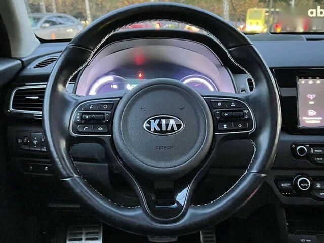 Киа Niro 2019 в Львове на Automoto.ua Киа Niro, объемом двигателя 0 л и пробегом 79 тыс. км за 20300 $, фото 9 на Automoto.ua