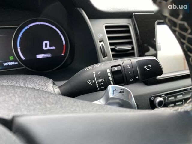 Киа Niro, объемом двигателя 0 л и пробегом 127 тыс. км за 18200 $, фото 27 на Automoto.ua