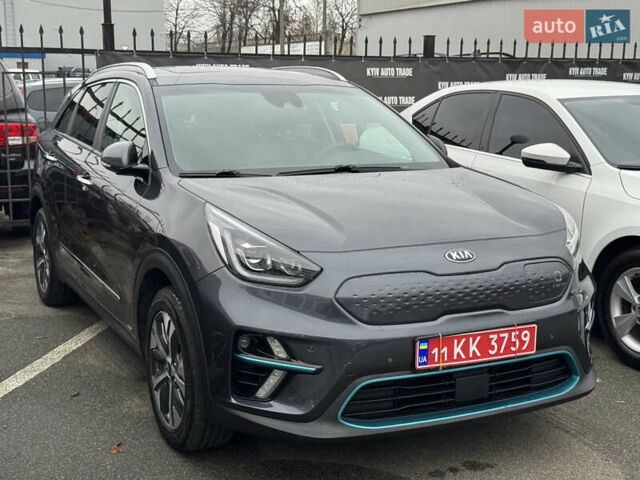 Киа Niro, объемом двигателя 0 л и пробегом 162 тыс. км за 16700 $, фото 1 на Automoto.ua