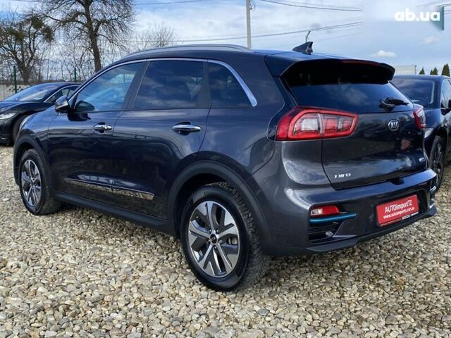 Киа Niro, объемом двигателя 0 л и пробегом 79 тыс. км за 18200 $, фото 13 на Automoto.ua