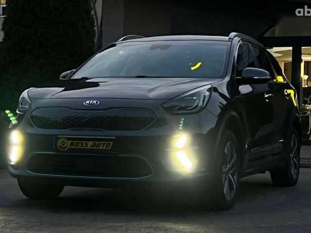 Киа Niro 2019 в Львове на Automoto.ua Киа Niro, объемом двигателя 0 л и пробегом 79 тыс. км за 20300 $, фото 2 на Automoto.ua
