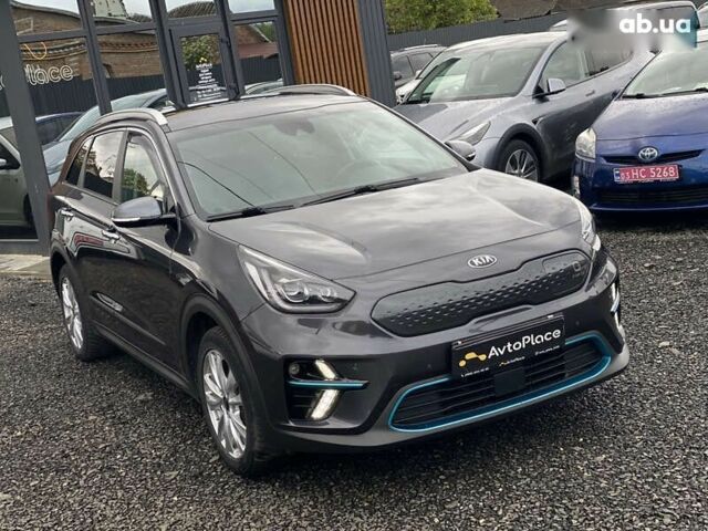 Киа Niro, объемом двигателя 0 л и пробегом 119 тыс. км за 17899 $, фото 8 на Automoto.ua