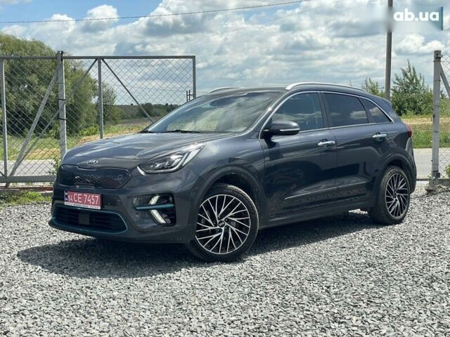 Киа Niro, объемом двигателя 0 л и пробегом 122 тыс. км за 18200 $, фото 1 на Automoto.ua