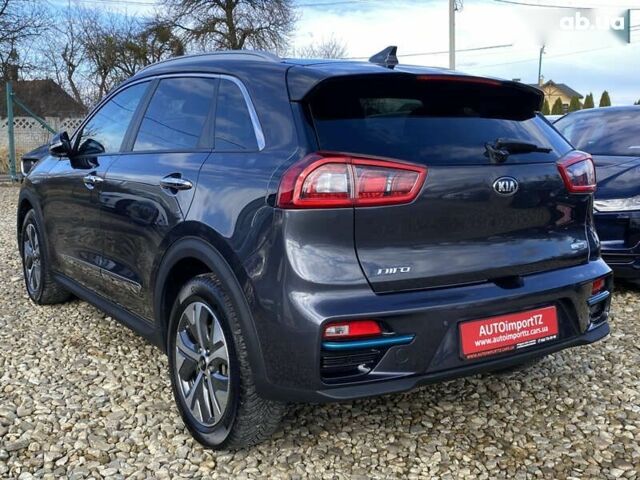 Киа Niro, объемом двигателя 0 л и пробегом 79 тыс. км за 18200 $, фото 14 на Automoto.ua