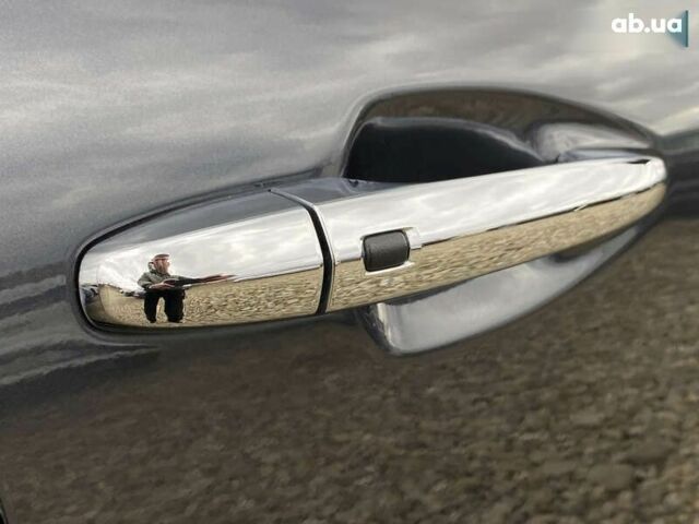 Киа Niro, объемом двигателя 0 л и пробегом 79 тыс. км за 18200 $, фото 23 на Automoto.ua