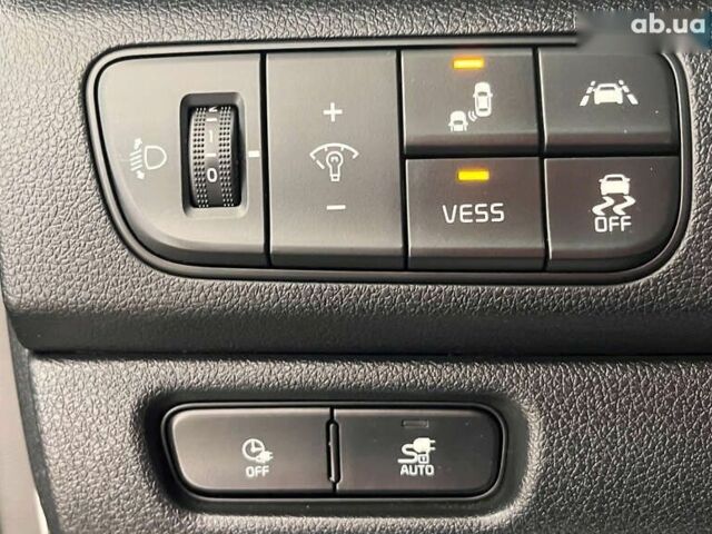 Киа Niro 2019 в Львове на Automoto.ua Киа Niro, объемом двигателя 0 л и пробегом 87 тыс. км за 18950 $, фото 16 на Automoto.ua