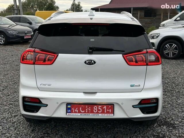 Киа Niro, объемом двигателя 0 л и пробегом 142 тыс. км за 16900 $, фото 2 на Automoto.ua
