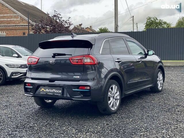 Киа Niro 2019 в Луцке на Automoto.ua Киа Niro, объемом двигателя 0 л и пробегом 119 тыс. км за 17950 $, фото 24 на Automoto.ua