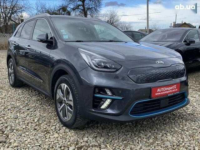 Киа Niro, объемом двигателя 0 л и пробегом 79 тыс. км за 18200 $, фото 19 на Automoto.ua