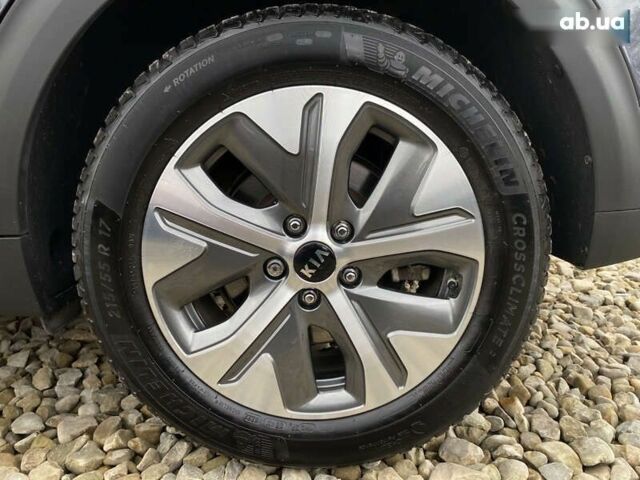 Киа Niro, объемом двигателя 0 л и пробегом 79 тыс. км за 18200 $, фото 25 на Automoto.ua