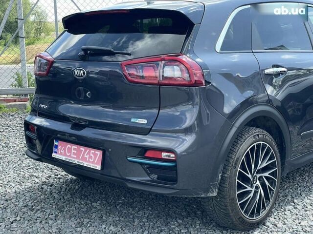 Киа Niro, объемом двигателя 0 л и пробегом 122 тыс. км за 18200 $, фото 7 на Automoto.ua