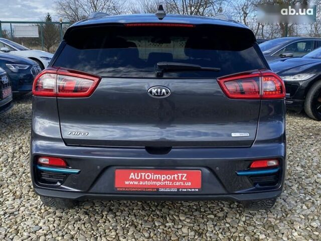 Киа Niro, объемом двигателя 0 л и пробегом 79 тыс. км за 18200 $, фото 15 на Automoto.ua