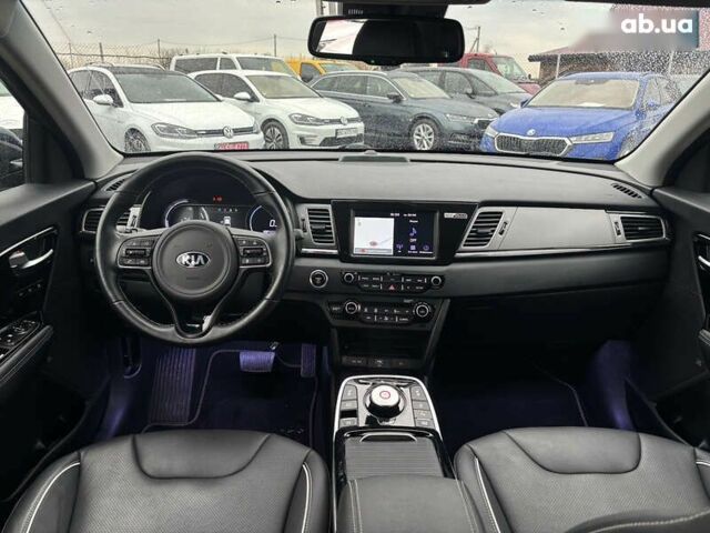Киа Niro, объемом двигателя 0 л и пробегом 106 тыс. км за 17850 $, фото 18 на Automoto.ua