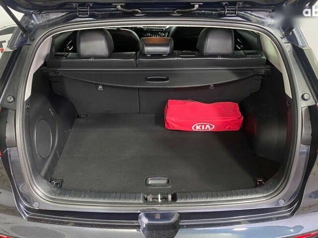 Киа Niro, объемом двигателя 0 л и пробегом 101 тыс. км за 20950 $, фото 4 на Automoto.ua