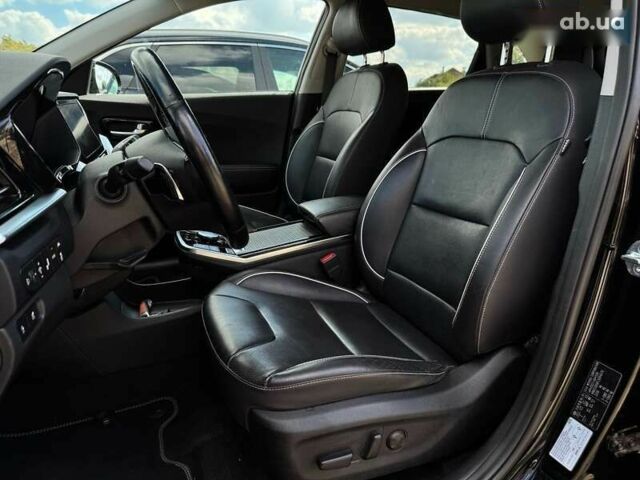 Киа Niro, объемом двигателя 0 л и пробегом 69 тыс. км за 23200 $, фото 1 на Automoto.ua