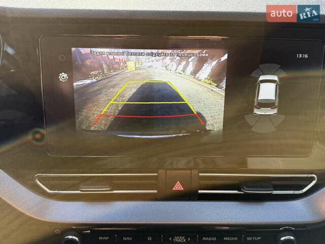 Кіа Niro, об'ємом двигуна 0 л та пробігом 141 тис. км за 18499 $, фото 29 на Automoto.ua
