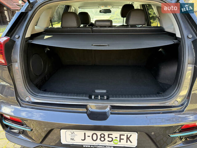 Кіа Niro, об'ємом двигуна 0 л та пробігом 141 тис. км за 18499 $, фото 44 на Automoto.ua