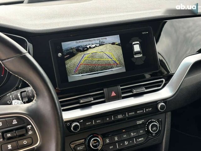 Киа Niro, объемом двигателя 0 л и пробегом 141 тыс. км за 19300 $, фото 2 на Automoto.ua