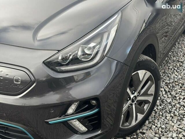 Кіа Niro, об'ємом двигуна 0 л та пробігом 112 тис. км за 19999 $, фото 7 на Automoto.ua