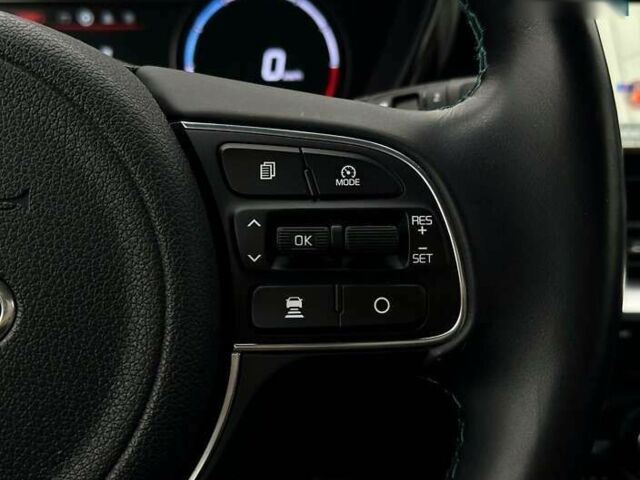 Киа Niro, объемом двигателя 0 л и пробегом 32 тыс. км за 23900 $, фото 12 на Automoto.ua