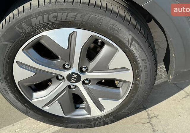 Киа Niro, объемом двигателя 0 л и пробегом 150 тыс. км за 19500 $, фото 20 на Automoto.ua