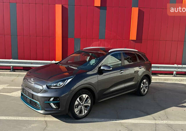 Киа Niro, объемом двигателя 0 л и пробегом 150 тыс. км за 19500 $, фото 1 на Automoto.ua