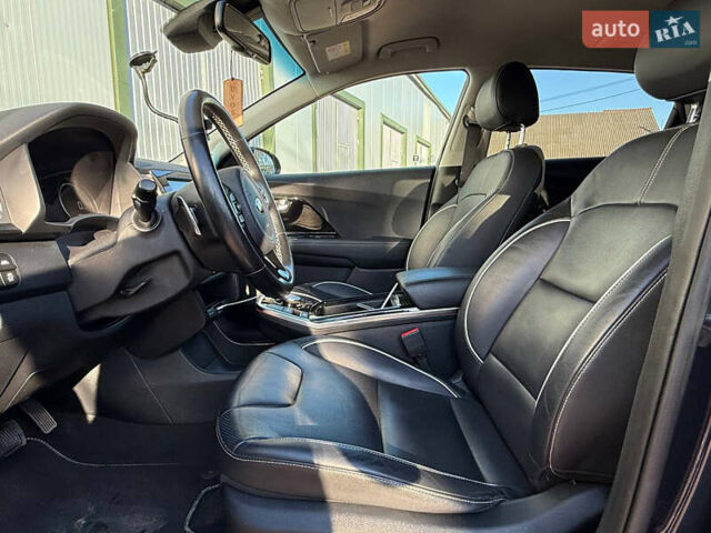 Киа Niro, объемом двигателя 0 л и пробегом 87 тыс. км за 17250 $, фото 37 на Automoto.ua