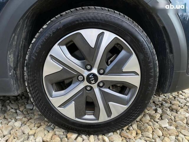 Киа Niro, объемом двигателя 0 л и пробегом 75 тыс. км за 23900 $, фото 28 на Automoto.ua
