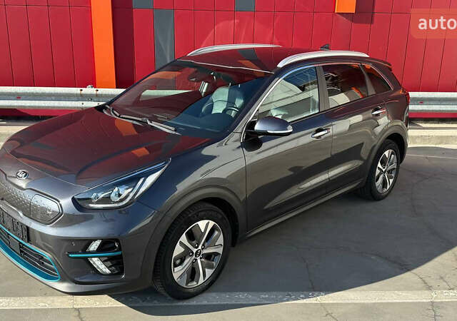 Киа Niro, объемом двигателя 0 л и пробегом 150 тыс. км за 19500 $, фото 3 на Automoto.ua