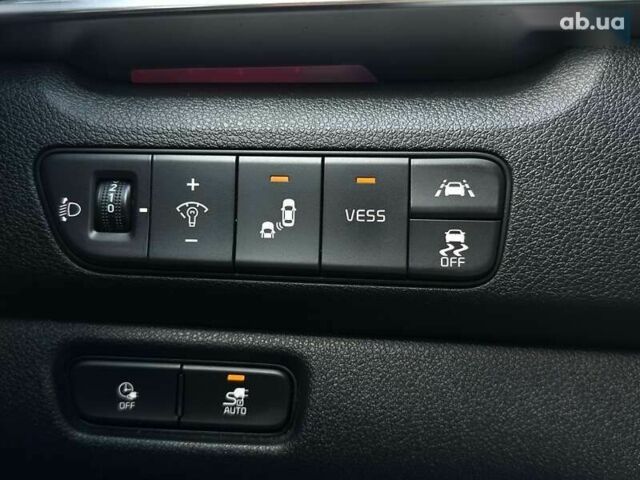 Киа Niro, объемом двигателя 0 л и пробегом 97 тыс. км за 21600 $, фото 23 на Automoto.ua