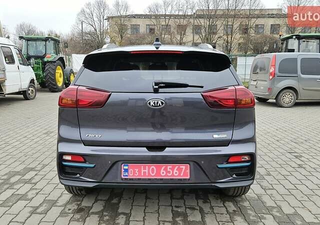 Кіа Niro, об'ємом двигуна 0 л та пробігом 133 тис. км за 19950 $, фото 5 на Automoto.ua
