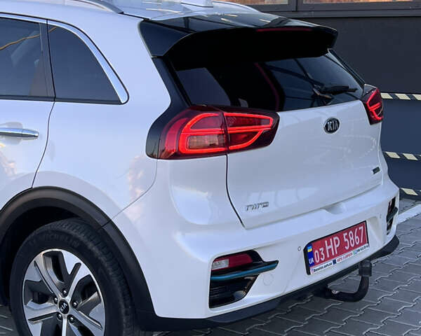Киа Niro, объемом двигателя 0 л и пробегом 1 тыс. км за 19200 $, фото 7 на Automoto.ua
