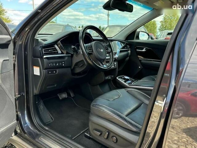 Киа Niro, объемом двигателя 0 л и пробегом 97 тыс. км за 21600 $, фото 18 на Automoto.ua