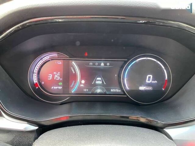 Кіа Niro, об'ємом двигуна 0 л та пробігом 82 тис. км за 18900 $, фото 14 на Automoto.ua