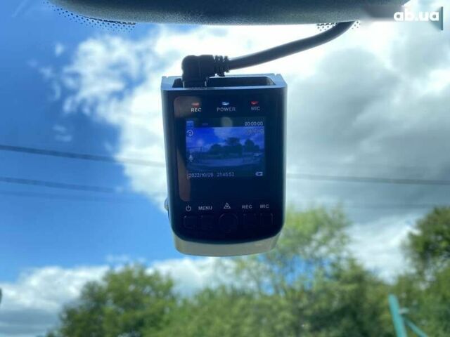 Кіа Niro, об'ємом двигуна 0 л та пробігом 97 тис. км за 20950 $, фото 9 на Automoto.ua