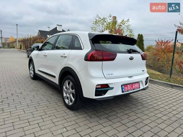 Киа Niro, объемом двигателя 0 л и пробегом 15 тыс. км за 22900 $, фото 3 на Automoto.ua