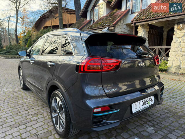 Кіа Niro, об'ємом двигуна 0 л та пробігом 141 тис. км за 18499 $, фото 6 на Automoto.ua