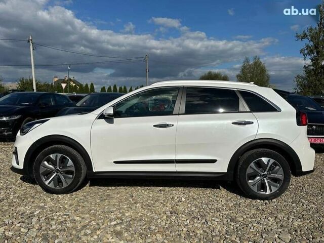 Кіа Niro, об'ємом двигуна 0 л та пробігом 62 тис. км за 23400 $, фото 16 на Automoto.ua