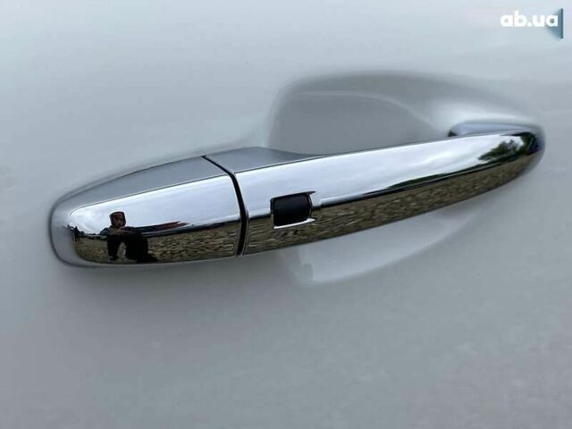 Кіа Niro, об'ємом двигуна 0 л та пробігом 96 тис. км за 19950 $, фото 10 на Automoto.ua