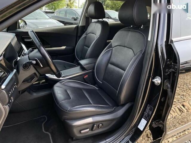 Киа Niro, объемом двигателя 0 л и пробегом 115 тыс. км за 21300 $, фото 24 на Automoto.ua