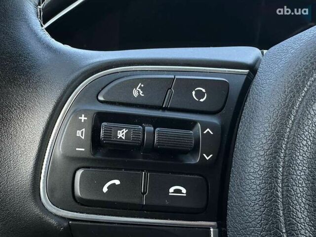 Киа Niro, объемом двигателя 0 л и пробегом 76 тыс. км за 22700 $, фото 23 на Automoto.ua